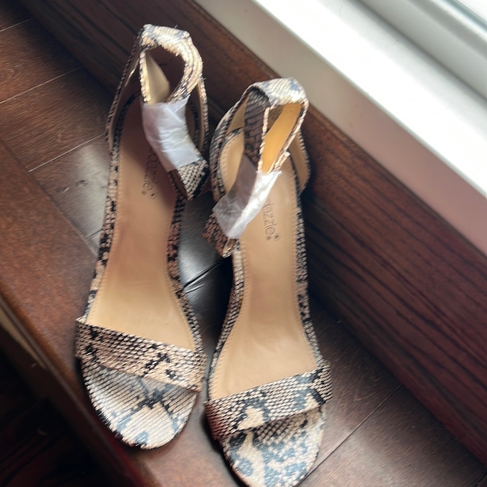 4’ inch heels